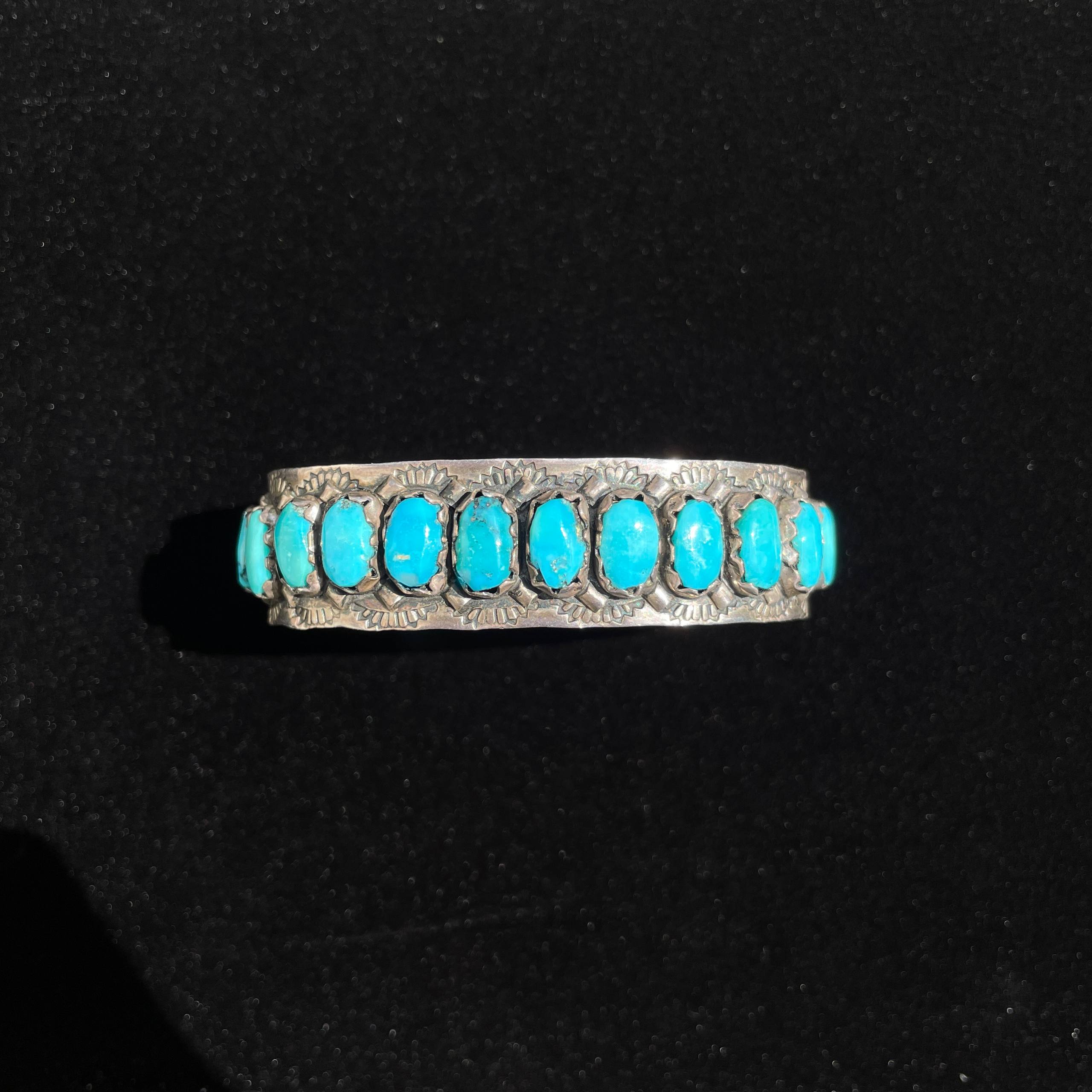 Vintage Navajo/ZUNI FRED WEEKOTY Turquoise Solid 925 Sterling Silver Bracelet - Image 20
