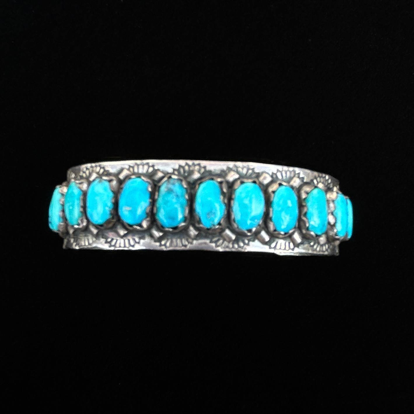 Vintage Navajo/ZUNI FRED WEEKOTY Turquoise Solid 925 Sterling Silver Bracelet - Image 2