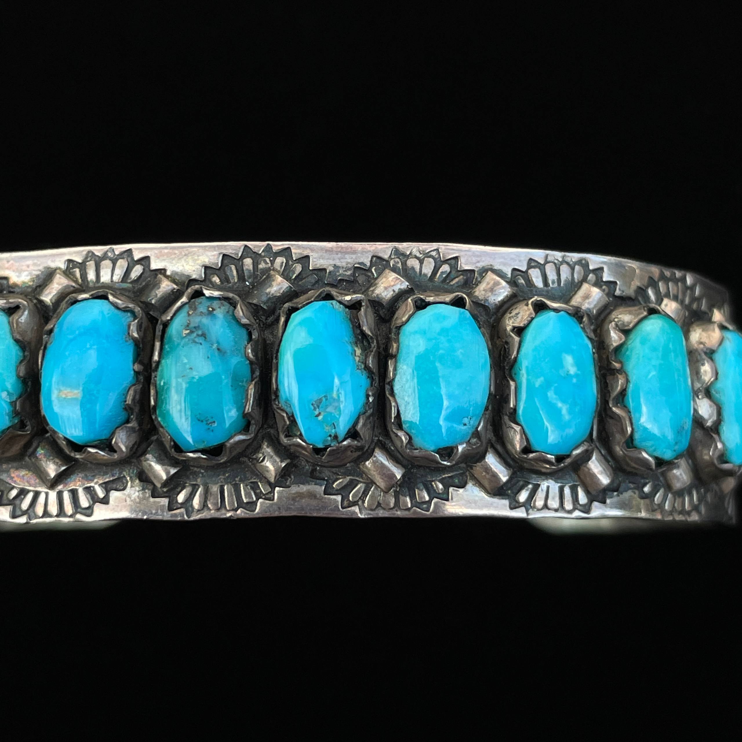 Vintage Navajo/ZUNI FRED WEEKOTY Turquoise Solid 925 Sterling Silver Bracelet - Image 28