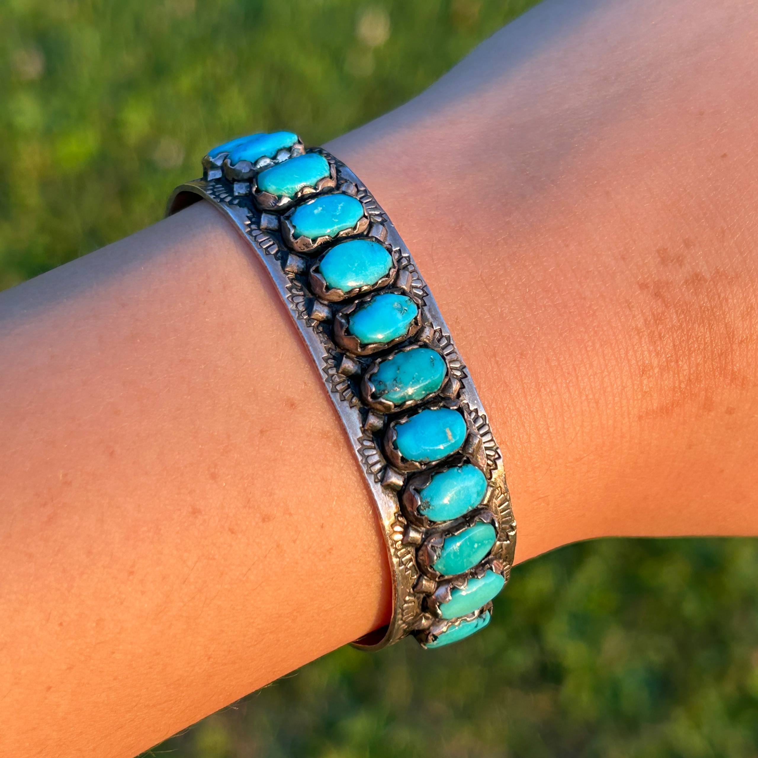 Vintage Navajo/ZUNI FRED WEEKOTY Turquoise Solid 925 Sterling Silver Bracelet - Image 13